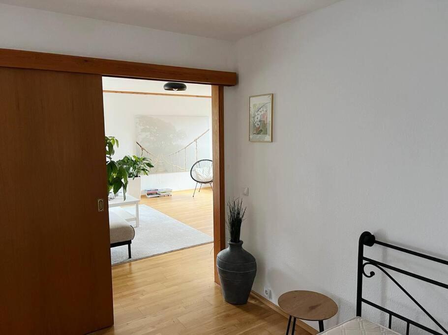 Appartement Ruhige Mit Terrasse *