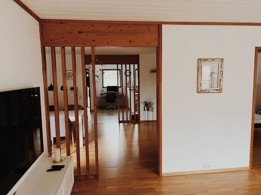 Appartement Ruhige Mit Terrasse